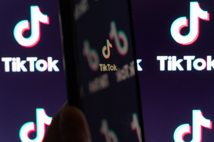 Why should Tiktok be on-chain?