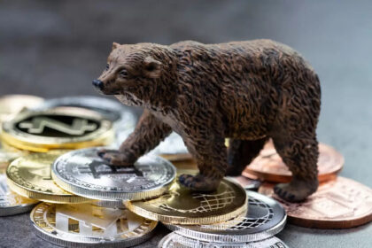 If the Bitcoin Bear Market begins today, how far will BTC prices fall? How long will the bear market last?