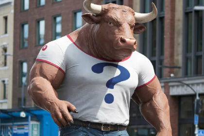 A well-known analyst says, "The final rally is going to be much bigger, everyone is missing out on the big picture."