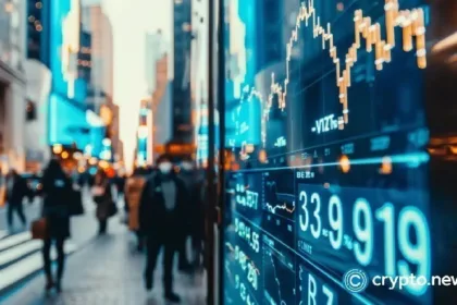 Analysts can turn to stocks as Bitcoin is approaching the top of the range.