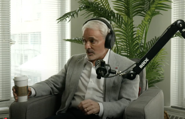 Canadian billionaires say bitcoin and gold are very different