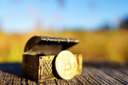 River CEO: Companies are buying more and more Bitcoin