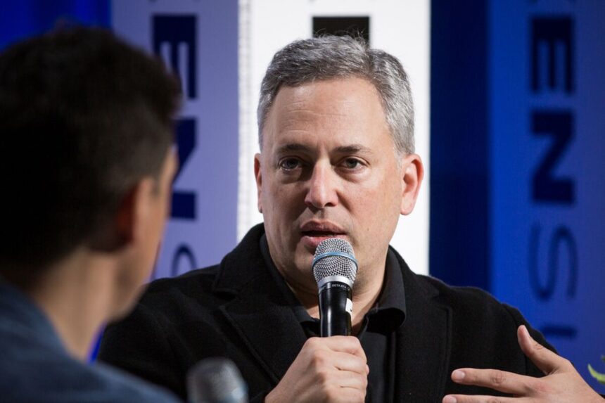 David Sachs criticizes the genius law to support banks