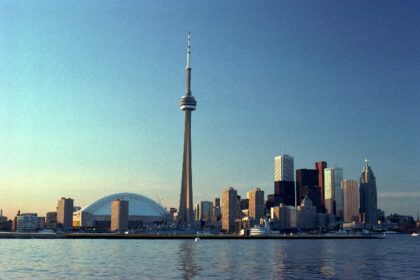 Hive Digital 7.2 MW Toronto Site Purchase to Launch Canadian AI Data Hub