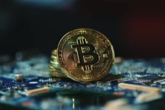 What's going on with the price of Bitcoin that doesn't return to its historic maximum?