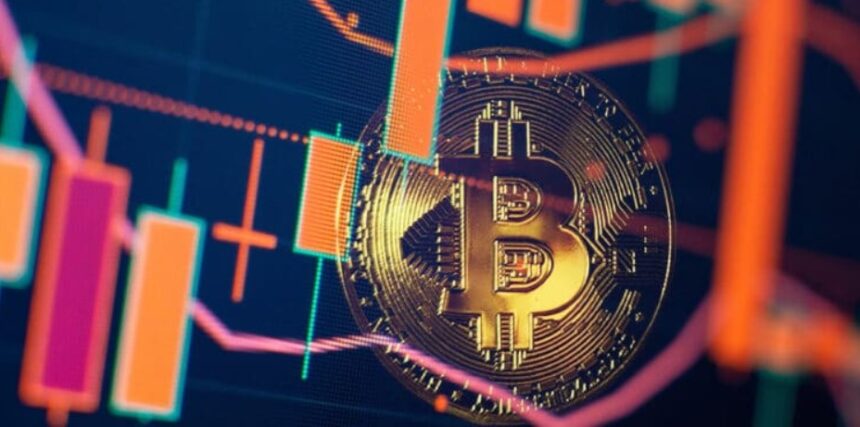 Will Bitcoin go up or down? The divergence widens depending on the direction of price.