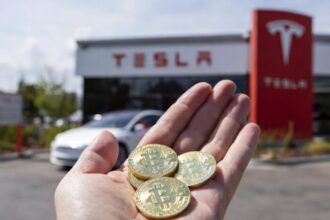 Tesla records $200 million in unrealized losses due to Bitcoin crash in 2026